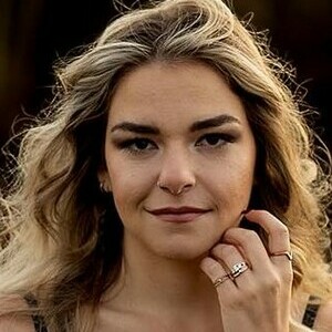 Photo of Courtney Giesbrecht